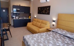 Domus Aurelia Studio Apartments